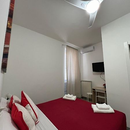 Jean & France Affitta Camere Рим Екстериор снимка
